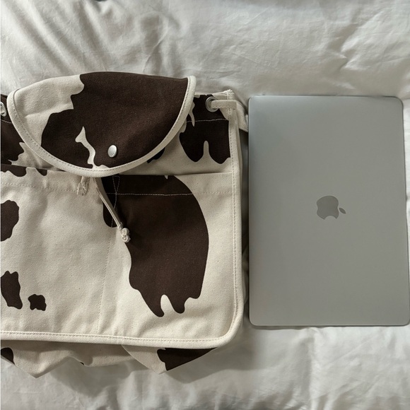 Baggu Cow Print Canvas Backpack - Picture 4 of 4